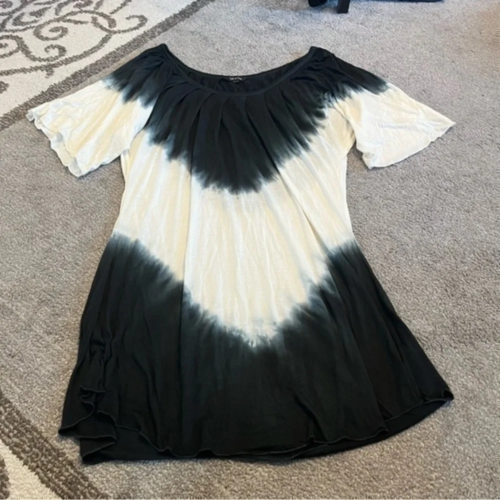 Yak n Yeti Black & White Tie Dye Boho Tunic Top Flowy Peasant Festival